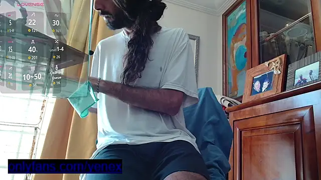 Snapshot of aircum99 chatting on 06.09.26 aircum99 online show from 06.09.26
