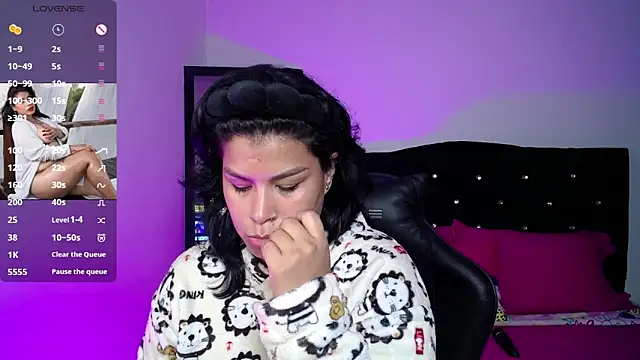 Snapshot of Aurora_sanchess chatting on 02.19.26 Aurora sanchess online show from 02.19.26