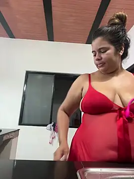 Snapshot of Julissa_x chatting on 02.27.26 Julissa x online show from 02.27.26