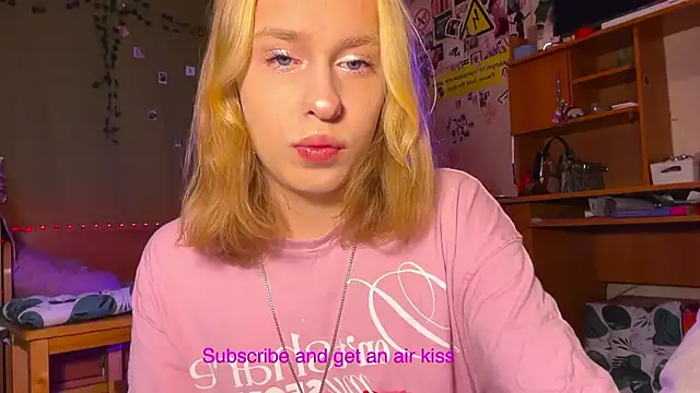 Snapshot of miss_barbie111 chatting on 02.03.26 miss barbie111 online show from 02.03.26