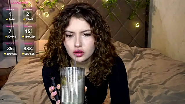 SueCurly online show from 02.17.26