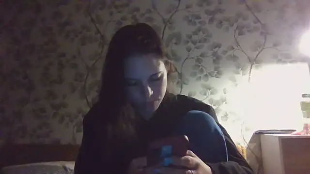 NyraLuna online show from 03.22.26