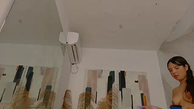 sofia laverde online show from 04.20.26