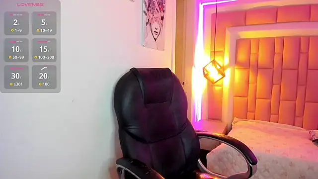 Amelia Lopez24 online show from 03.06.26