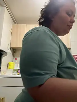 RavenEllieUniverse online show from 02.11.26