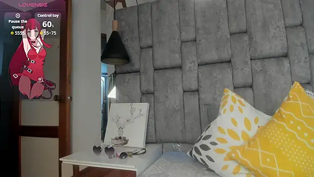 Snapshot of JenniQ69 chatting on 06.18.26 JenniQ69 online show from 06.18.26