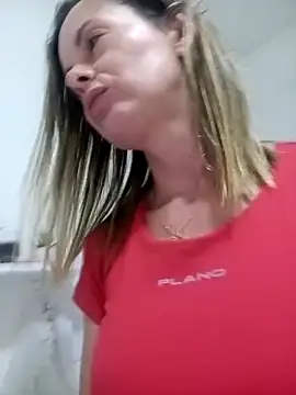 Snapshot of sapequinhaahmister chatting on 02.21.26 sapequinhaahmister online show from 02.21.26