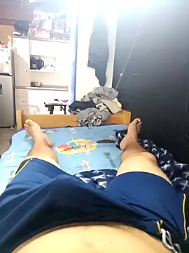 Snapshot of alewiin chatting on 01.18.26 alewiin online show from 01.18.26