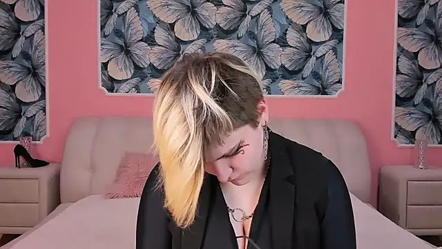 Snapshot of ABSI_GLITCH chatting on 02.09.26 ABSI GLITCH online show from 02.09.26