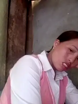 Snapshot of Gummiesu chatting on 02.16.26 Gummiesu online show from 02.16.26