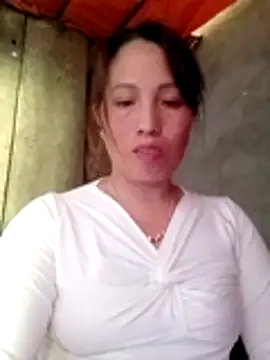 Snapshot of Gummiesu chatting on 02.21.26 Gummiesu online show from 02.21.26