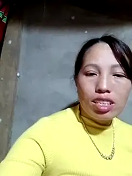 Snapshot of Gummiesu chatting on 02.24.26 Gummiesu online show from 02.24.26