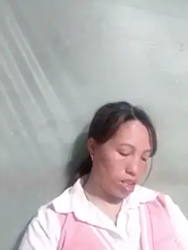 Snapshot of Gummiesu chatting on 02.28.26 Gummiesu online show from 02.28.26