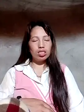 Gummiesu online show from 04.04.26