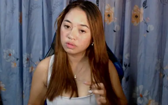 Snapshot of pinay_mayahiga chatting on 04.24.26 pinay mayahiga online show from 04.24.26