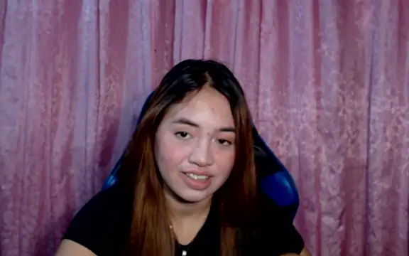 Snapshot of pinay_mayahiga chatting on 05.10.26 pinay mayahiga online show from 05.10.26