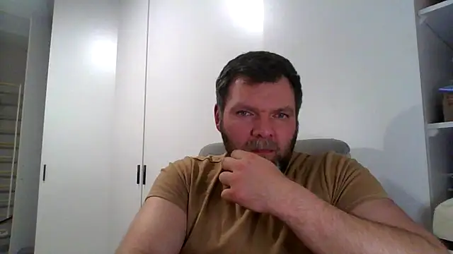 Snapshot of Hot_Adonis chatting on 03.19.26 Hot Adonis online show from 03.19.26