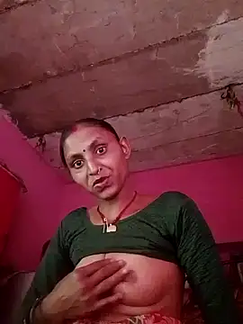 Snapshot of Juli_rathore chatting on 02.04.26 Juli rathore online show from 02.04.26