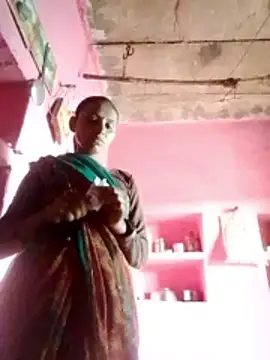 Snapshot of Juli_rathore chatting on 02.26.26 Juli rathore online show from 02.26.26