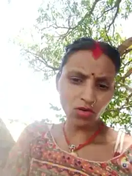 Juli rathore online show from 04.28.26