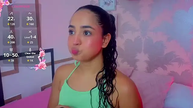 Snapshot of Emma_Thompssonn chatting on 05.27.26 Emma Thompssonn online show from 05.27.26
