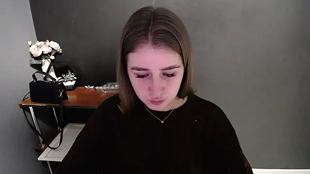 Sunny siren online show from 02.23.26