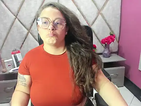 Sarah Boobs  online show from 04.09.26
