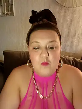 Snapshot of Nova-iswiserx chatting on 01.31.26 Nova-iswiserx online show from 01.31.26