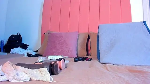 rose thompson19 online show from 02.24.26