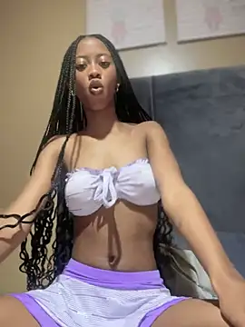 Snapshot of diamond_Ines chatting on 02.02.26 diamond Ines online show from 02.02.26