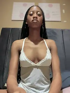 Snapshot of diamond_Ines chatting on 02.05.26 diamond Ines online show from 02.05.26