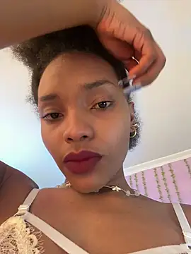 Snapshot of Ebony_love07 chatting on 05.22.26 Ebony love07 online show from 05.22.26