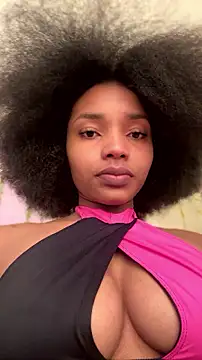 Snapshot of Ebony_love07 chatting on 07.09.26 Ebony love07 online show from 07.09.26