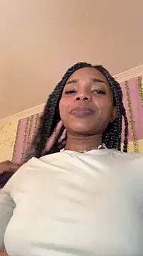 Snapshot of Ebony_love07 chatting on 07.25.26 Ebony love07 online show from 07.25.26