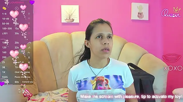 Snapshot of mitzukywinteer chatting on 02.14.26 mitzukywinteer online show from 02.14.26