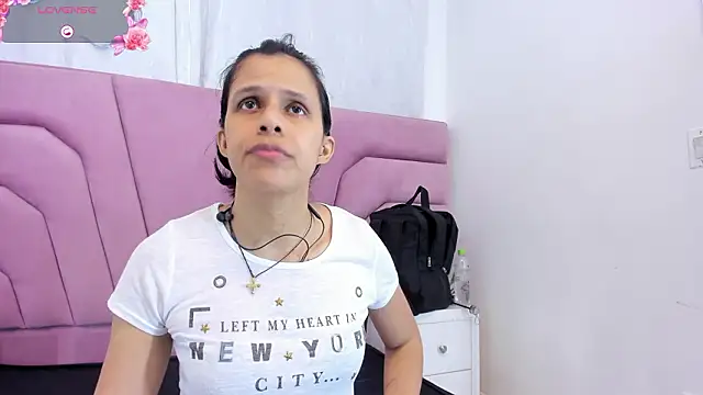 Snapshot of mitzukywinteer chatting on 03.01.26 mitzukywinteer online show from 03.01.26