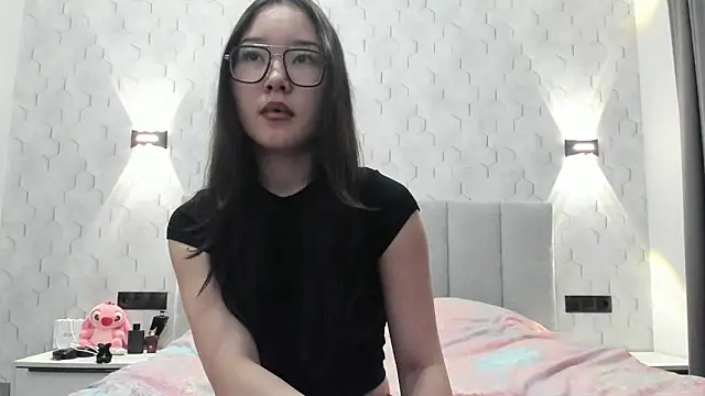 Snapshot of theadorableprinces chatting on 02.11.26 theadorableprinces online show from 02.11.26