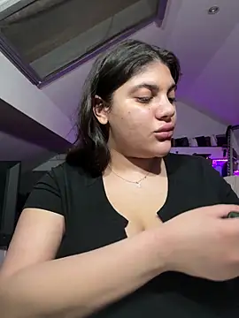 MinaKhalina online show from 02.10.26