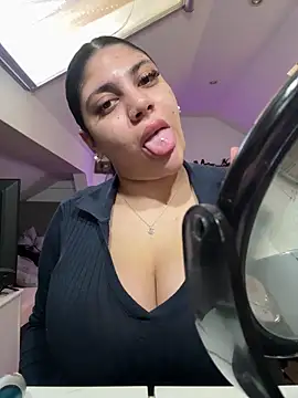 MinaKhalina online show from 03.19.26