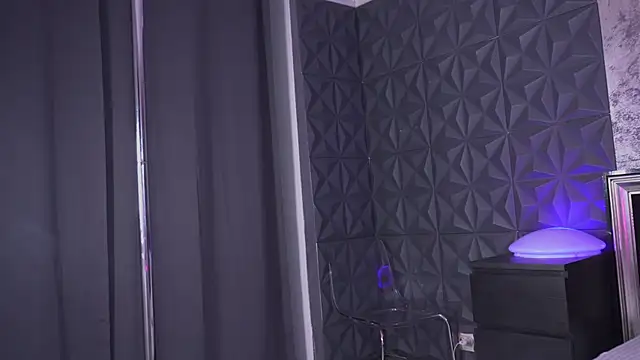 Tarra Star online show from 02.21.26