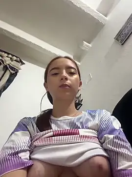 Snapshot of Carithooo chatting on 05.16.26 Carithooo online show from 05.16.26