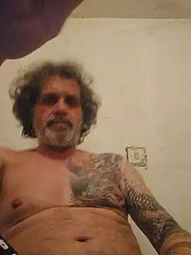 Maduropervert online show from 01.16.26