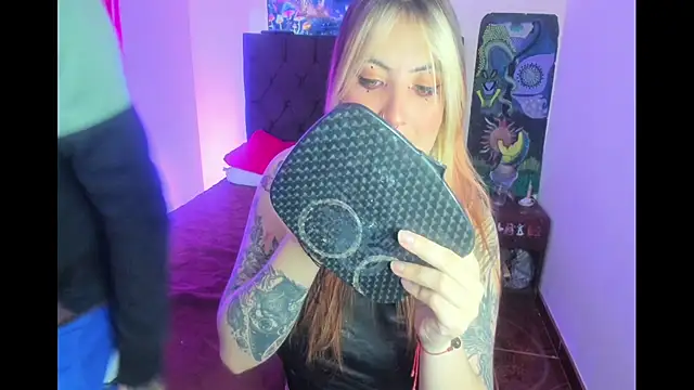 Snapshot of lunaa_rayy420 chatting on 02.07.26 lunaa rayy420 online show from 02.07.26