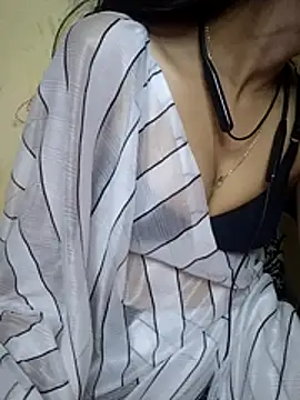 Snapshot of annugirl chatting on 02.07.26 annugirl online show from 02.07.26