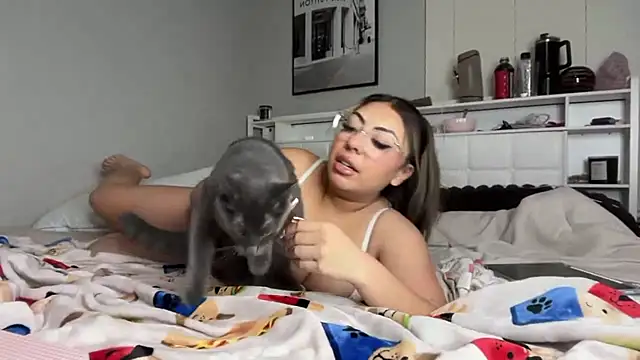 Lalaaxo online show from 03.05.26