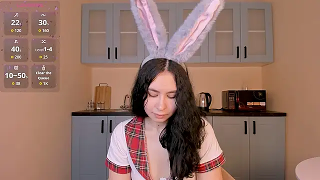 GiovannaAntonelli online show from 04.05.26