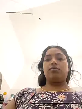 Hot-Tinaa online show from 03.28.26