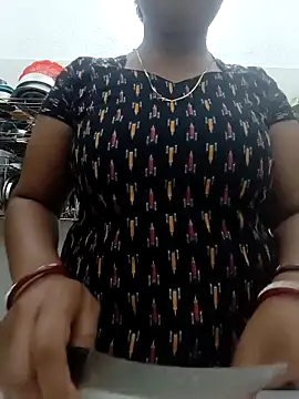 Hot-Tinaa online show from 03.31.26