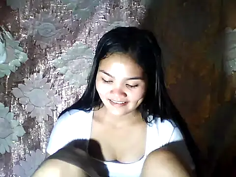 PinaySkinnyJust18 online show from 03.05.26