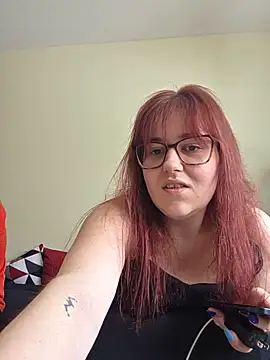 Snapshot of Ashlovescannabis chatting on 06.05.26 Ashlovescannabis online show from 06.05.26